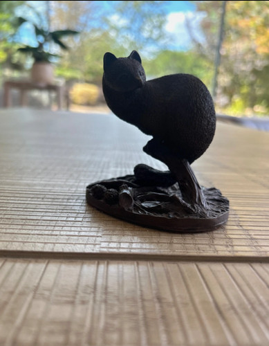 Animal sculpture - animal,
