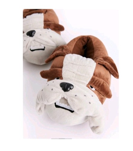 Slippers size these - slippers,