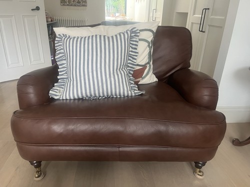 Laura ashley lynden brown - ashley,