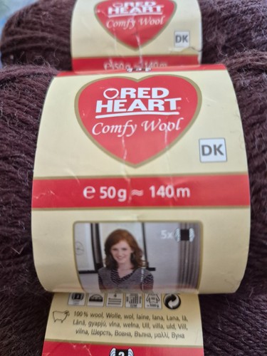 Red heart comfy - red,
