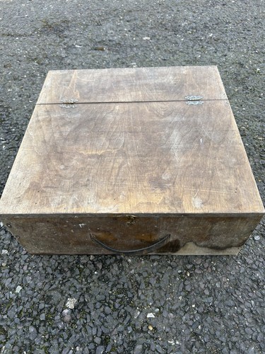 Carpenters tool box vintage - box,