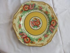 JOHN MADDOCK VINTAGE PLATE ROYAL IVORY MINERVA CAIRO SHAPE 737954 DIAMETER 23 cm