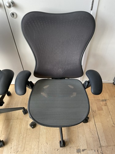 Herman miller mirra office - miller, 1