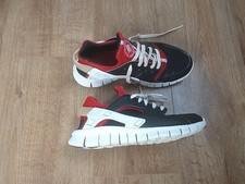 HUARACHE TRAINERS 487654-061 BLACK/RED/WHITE 2012 UK 7.5