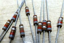 10x 820 ohm 1/2W carbon composition resistor Allen Bradley  0.5W 821 820r