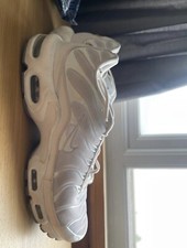 nike white tns