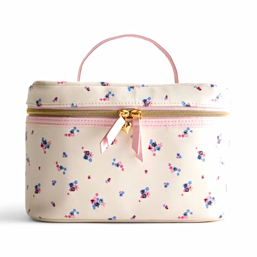 Ditsy floral faux leather - floral,