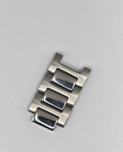Gucci 8900l watch - 8900l, genuine