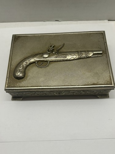 Antique molded trinket box - molded,