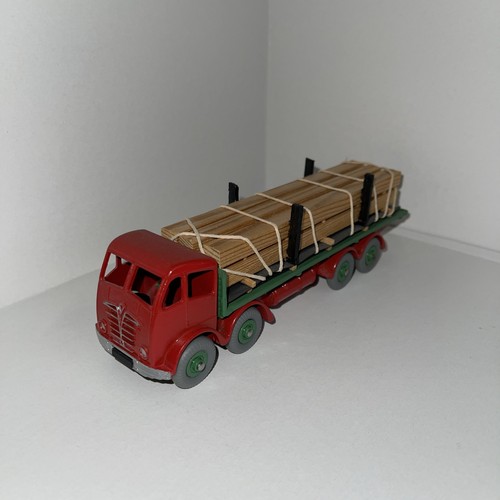 Dinky foden flat - dinky,