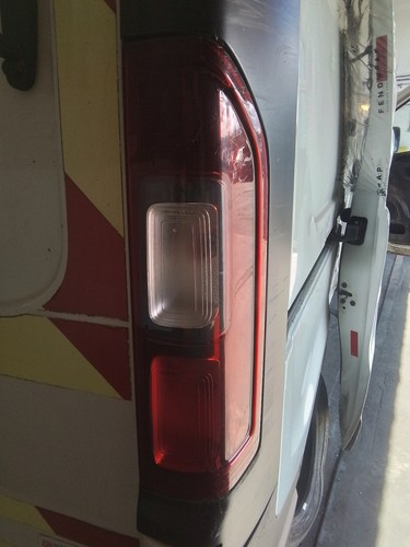 Tail light vauxhall vivaro - tail,