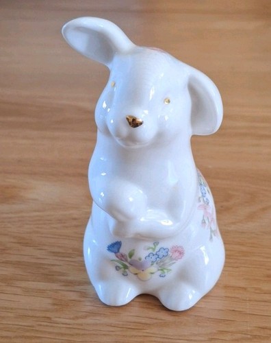 Aynsley fine bone china - china, rabbit