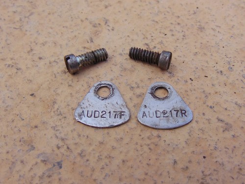 Classic twin carburettor - su,