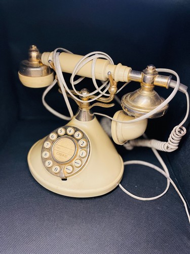 Radio shack retro - retro, vintage