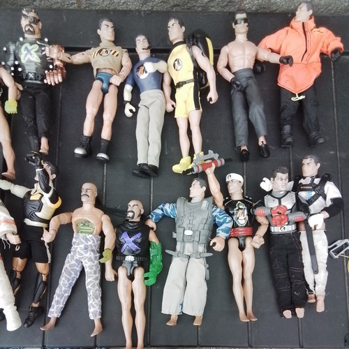 18x action man huge toy - action,