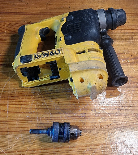 Dewalt dc223 sds cordless - dewalt,