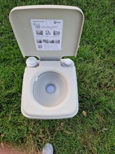 Hi-Gear Portable Toilet 13L
