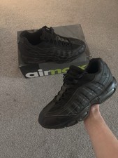 Nike Air Max 95s Triple Black