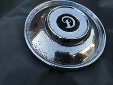 Daimler - Classic Chrome Wheel Hub Cap