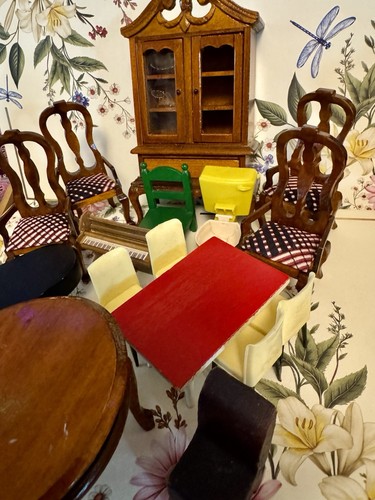 Dolls house furniture job - dolls,