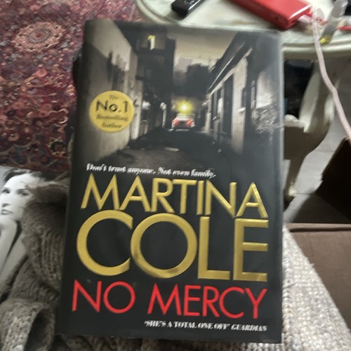 Martina cole mercy - mercy, hc