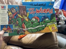 Bin GO GO WORMS - The Squirm 'n' Squiggle Race Game by MB Games 1994 (5+)