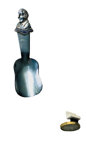 Metal collectable spoon robert - spoon,
