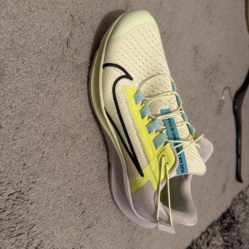 Nike athletic shoes - shoes, women's