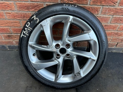 Vauxhall adam corsa 17 - corsa, e