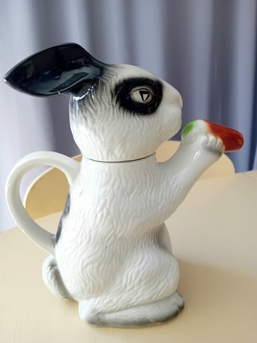 Vintage white black rabbit - vintage,
