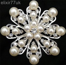 2.1" SILVER FAUX PEARL FLOWER