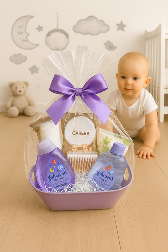 Baby gift hamper - hamper, –
