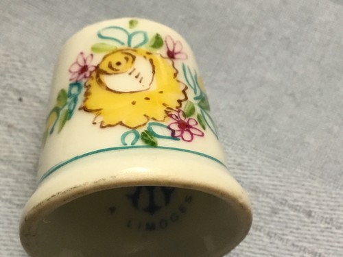Thimble limoges flowers - limoges,