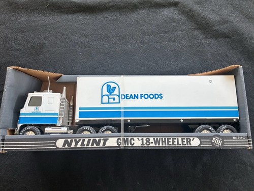 Vintage nylint gmc - vintage,