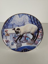 Scent Mischief Siamese Cat