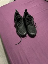 Nike Air 270s black womens size 6