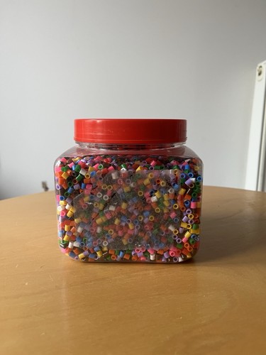 Jar tub plastic beads - tub,