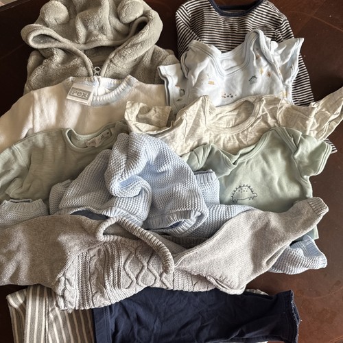 Baby clothes bundle - clothes,