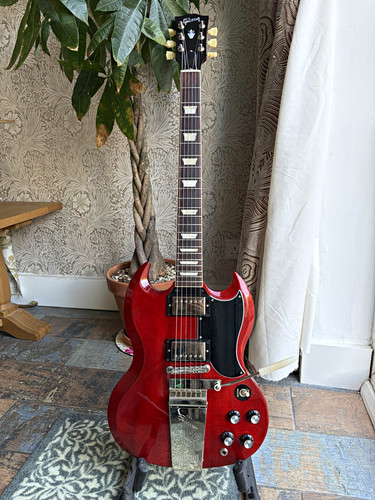 Gibson standard maestro - sg, 61