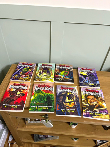 Stine goosebumps - stine,