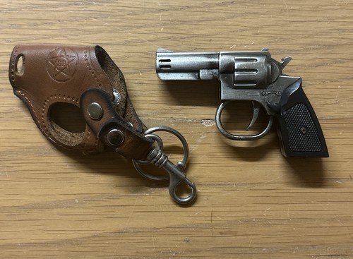 Rare vintage smith wesson - &,