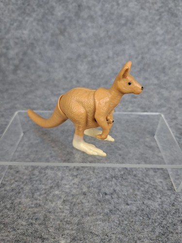 Kangaroo and baby posable - kangaroo,