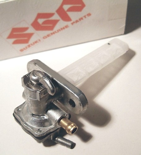 Genuine suzuki fuel petcock - suzuki,