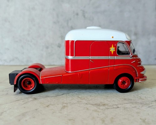 Circus wagon trailer - circus, mobil