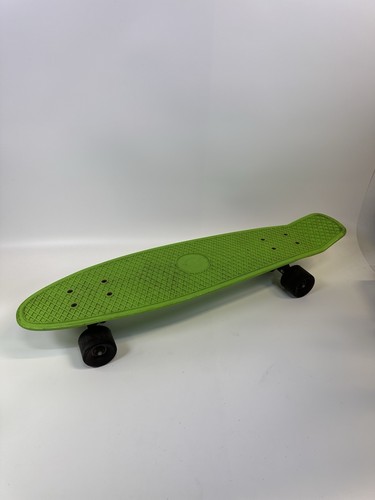 Green plastic cruiser - green,