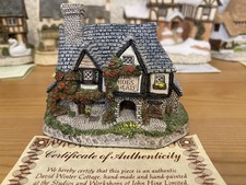 Hogs Head Beer House Miniature by David Winter Pub Public house ornament