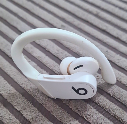 Beats dre powerbeats - by,