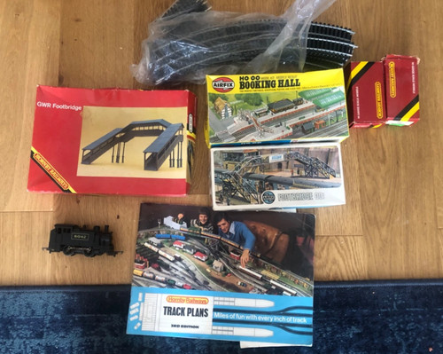 Trains railway hornby booking - railway,