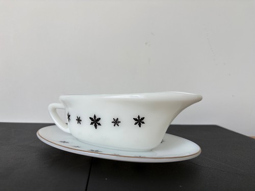 Jaj pyrex vintage milk glass - milk,