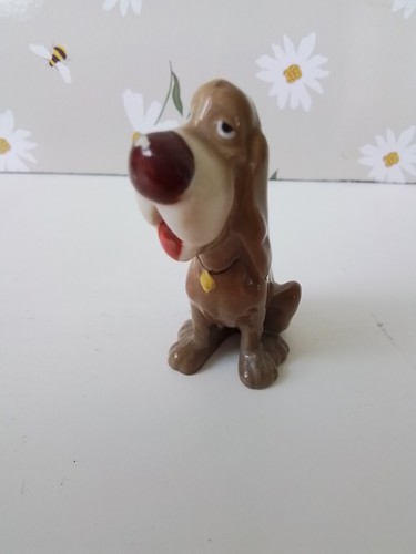 Trusty figure wade from the - wade,
